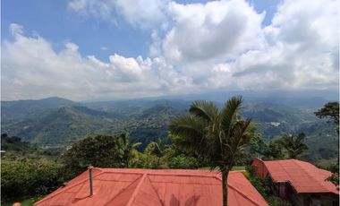 Ecohotel apuerta cerrada para la venta en la bella Pereira!!