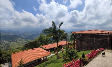 Ecohotel apuerta cerrada para la venta en la bella Pereira!!