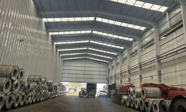 ¡Se renta boedga  de 2012 m² en la mejor zona de Tlalnepantla!
