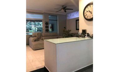 Casa Reformada Ecx Ubicación Poblado la concha 339m2💰1400 Mill