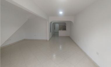 VENTA DE CASA DE 3 PISOS INDEPENDIENTES CIRO VELAZCO - JAMUNDI