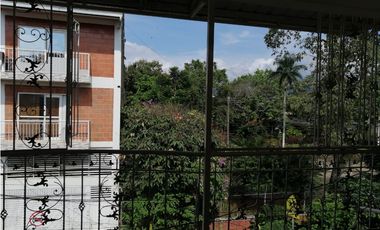VENTA DE CASA DE 3 PISOS INDEPENDIENTES CIRO VELAZCO - JAMUNDI