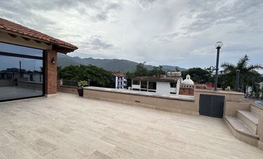 Condominio Las aralias PH 401