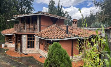 Venta de Quinta Amueblada, Azogues, Guapán, Sector Aguilán, 2070m²