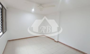 CASA EN VENTA BARRIO URBINA|1754