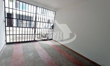 CASA EN VENTA BARRIO URBINA|1754