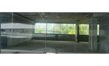 Se Vende Oficina en Vía Brasil