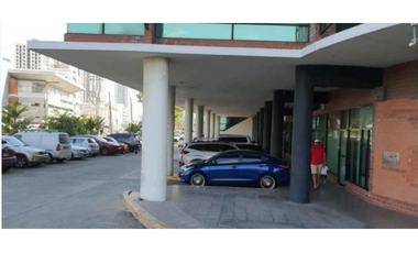 SE VENDE LOCAL EN LA VIA ESPAÑA