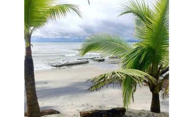 VENTA DE APARTAMENTO EN PLAYA CORONA, FRENTE AL MAR