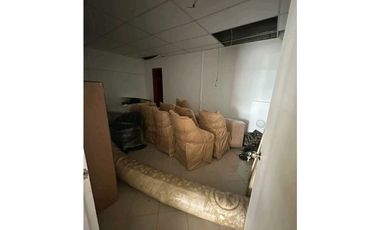 Se Alquila Local en Obarrio