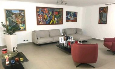 CASA  DUPLEX EN OBARRIO REMODELADA CON PATIO 4REC 4.5B CBE 441M2