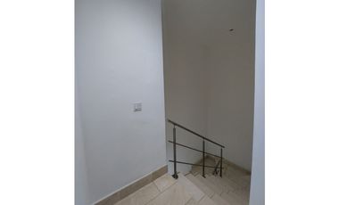 SE ALQUILA MODELO C ESPECIAL AMOBLADO - GRAND TOWER - PUNTA PACIFICA