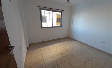 DEPARTAMENTOS 2 Y 3 AMB SOBRE AV. VENEZUELA