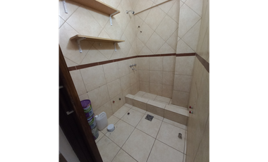 DEPARTAMENTOS 2 Y 3 AMB SOBRE AV. VENEZUELA