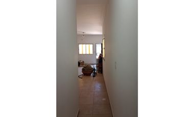 VENTA- CASA TIPO DEPARTAMENTO NUEVA-GUAYMALLEN-MENDOZA