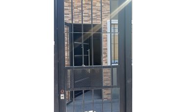 VENTA- CASA TIPO DEPARTAMENTO NUEVA-GUAYMALLEN-MENDOZA