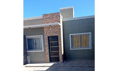 VENTA- CASA TIPO DEPARTAMENTO NUEVA-GUAYMALLEN-MENDOZA