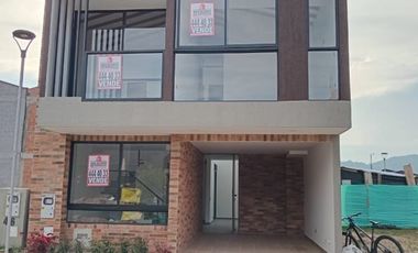 Casa en Arriendo Ubicado en La Ceja Codigo 5518