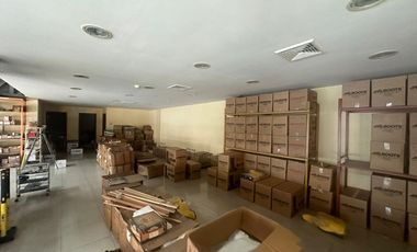 VENTA EDIFICIO COMERCIAL  ESQUINERO SECTOR BAHIA GYE (AGE)