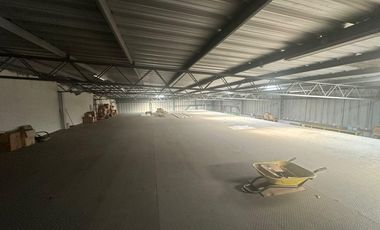 VENTA EDIFICIO COMERCIAL  ESQUINERO SECTOR BAHIA GYE (AGE)