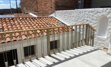 HERMOSA SUITE EN RENTA, SECTOR MARIANO CUEVA