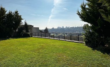 RENTA O VENTA BOSQUE REAL CON VISTA AL CAMPO DE GOLF CASA CON JARDIN