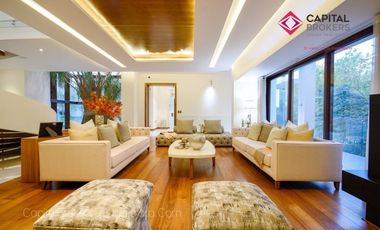 Casa en Venta en Reserva Real Con Alberca Por Zona Andares Terminados de Lujo