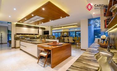 Casa en Venta en Reserva Real Con Alberca Por Zona Andares Terminados de Lujo