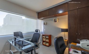 Casa en venta de lujo Fraccionamiento  Colinas Virreyes frente Puerta  las Lomas