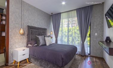 Casa en venta de lujo Fraccionamiento  Colinas Virreyes frente Puerta  las Lomas
