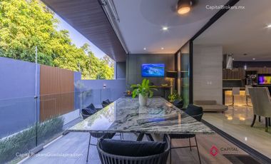 Casa en venta de lujo Fraccionamiento  Colinas Virreyes frente Puerta  las Lomas