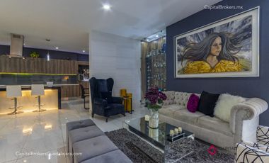 Casa en venta de lujo Fraccionamiento  Colinas Virreyes frente Puerta  las Lomas