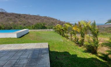 HERMOSA CASA CON PISCINA EN RENTA, SECTOR PLAYAS VILLAMIL