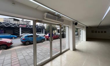 SE ALQUILA LOCAL COMERCIAL CON MEZZANINE CENTRO NORTE (AV)