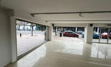 SE ALQUILA LOCAL COMERCIAL CON MEZZANINE CENTRO NORTE (AV)