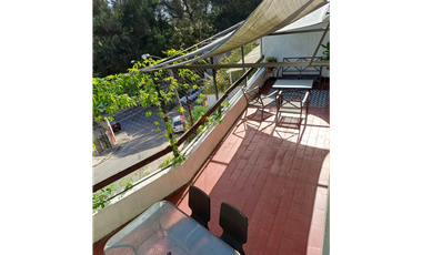 SE VENDE LINDO Y AMPLIO DUPLEX EN MIRAFLORES BAJO, VIÑA DEL MAR