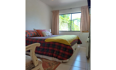 SE VENDE LINDO Y AMPLIO DUPLEX EN MIRAFLORES BAJO, VIÑA DEL MAR