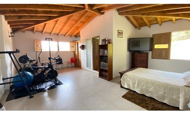 Venta de finca en unidad cerrada de El Santuario, Antioquia