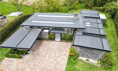 Venta de casa finca en Llanogrande, Rionegro