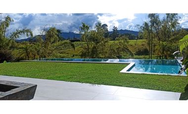 Venta de casa finca en Llanogrande, Rionegro