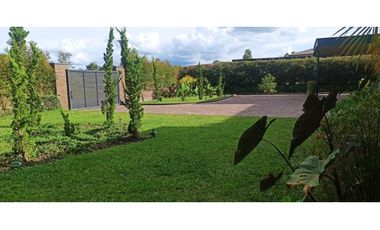 Venta de casa finca en Llanogrande, Rionegro