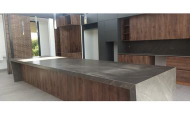 Venta de casa finca en Llanogrande, Rionegro