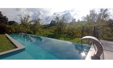 Venta de casa finca en Llanogrande, Rionegro
