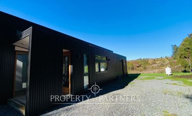 CASA CON VISTA Y ACCESO AL LAGO