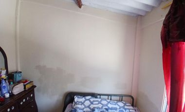 VENTA CASA URB. BEATA MERCEDES MOLINA (RS)