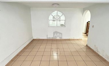 Casa en Venta en Cecilia Mora