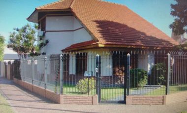 Chalet en Venta Ramos Mejia / La Matanza (A108 7968)