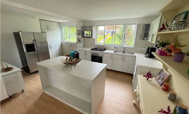 Se Vende finca Hotel - Sector Pueblo Tapao