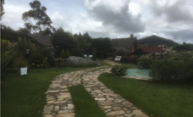 Vendo Casa Campestre con Casa Secundaria en el Hato k7 Vía la Calera