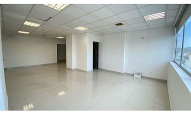 VENDO oficina Santa Marta